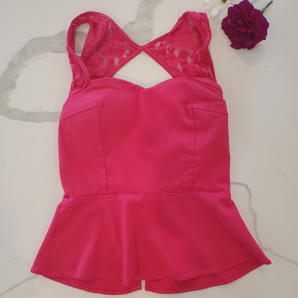 Cutout Top